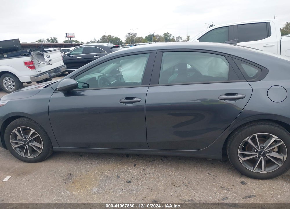 2023 KIA FORTE LXS VIN: 3KPF24AD4PE576978