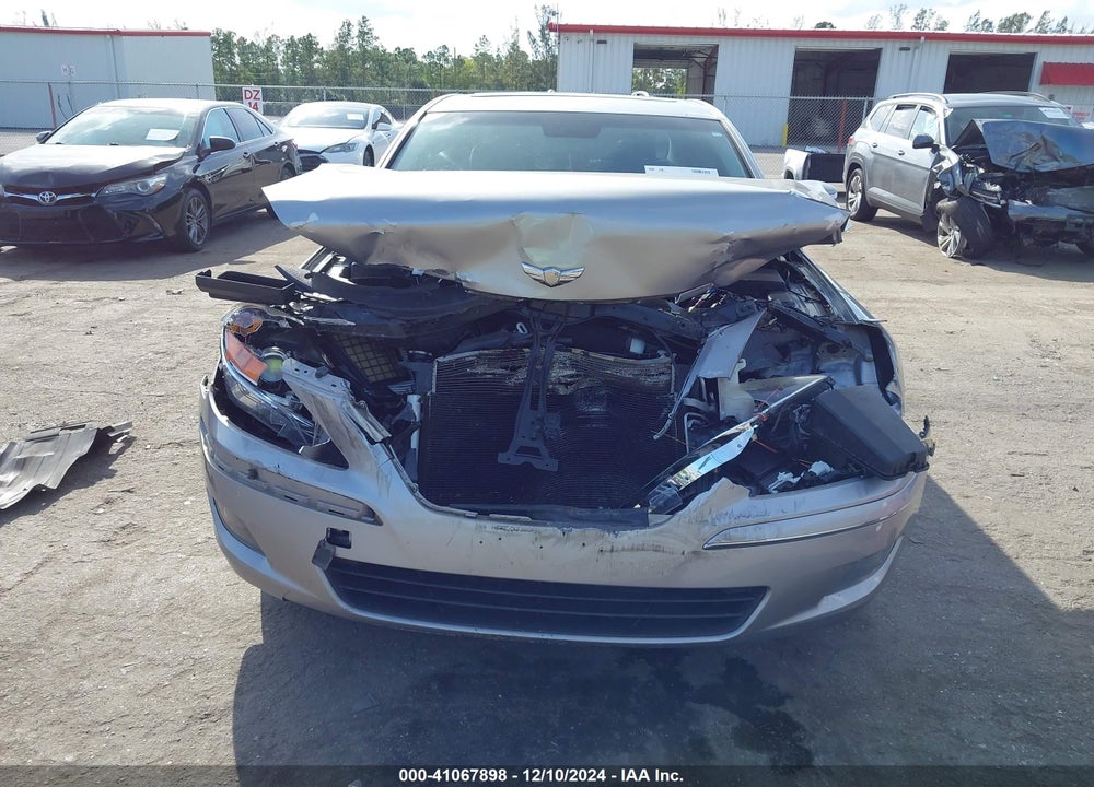 2009 HYUNDAI GENESIS VIN: KMHGC46E89U029019