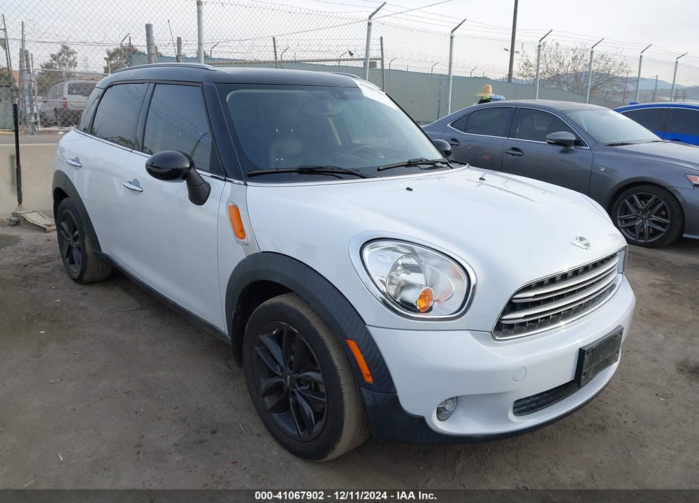 2015 MINI COUNTRYMAN COOPER VIN: WMWZB3C56FWR43653