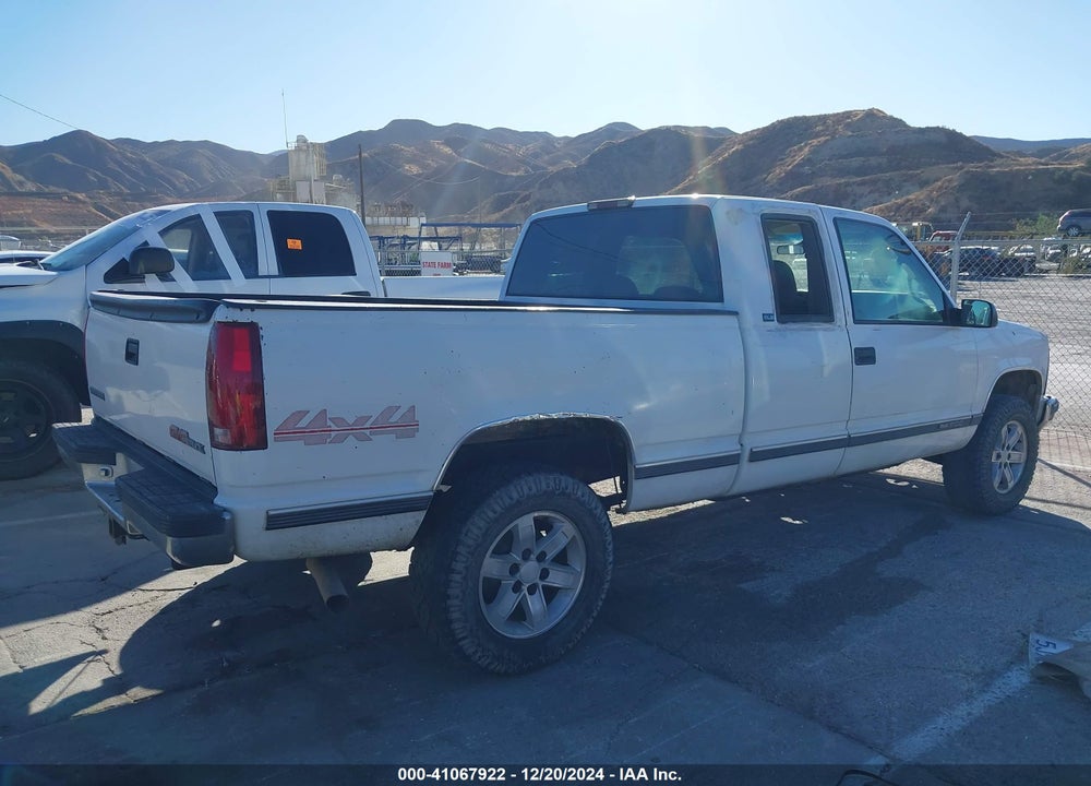 1997 GMC SIERRA 1500 SL WIDESIDE VIN: 2GTEK19R8V1500992