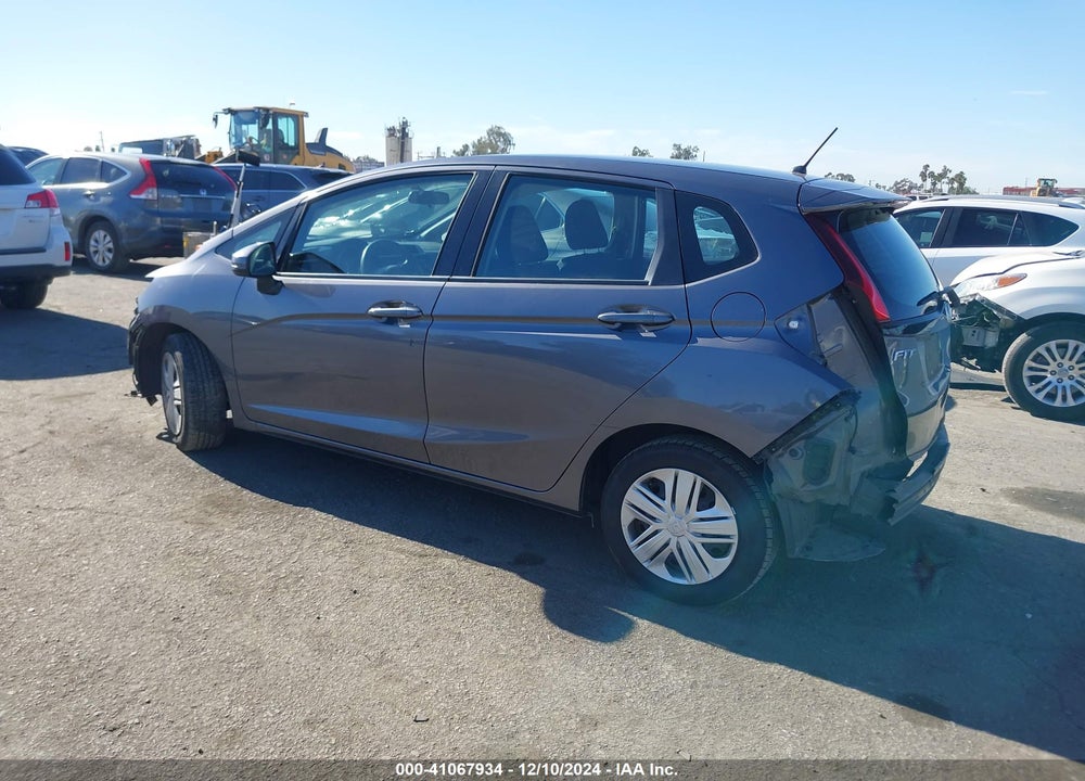 2020 HONDA FIT LX VIN: 3HGGK5H43LM033221