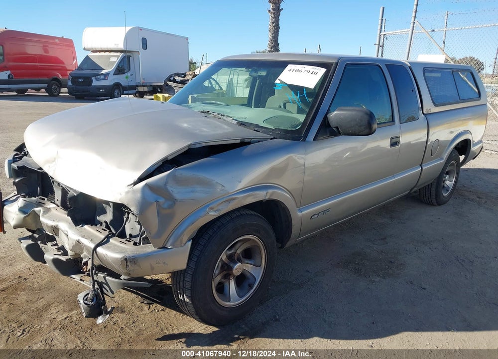 2000 CHEVROLET S-10 LS VIN: 1GCCS1941Y8187099