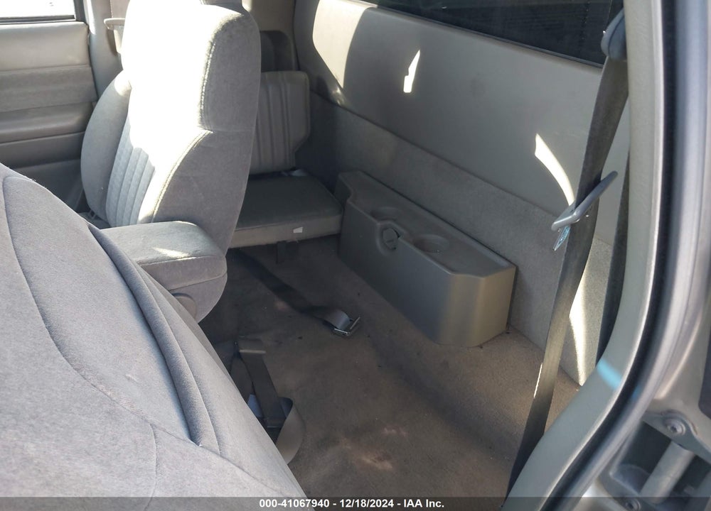 2000 CHEVROLET S-10 LS VIN: 1GCCS1941Y8187099