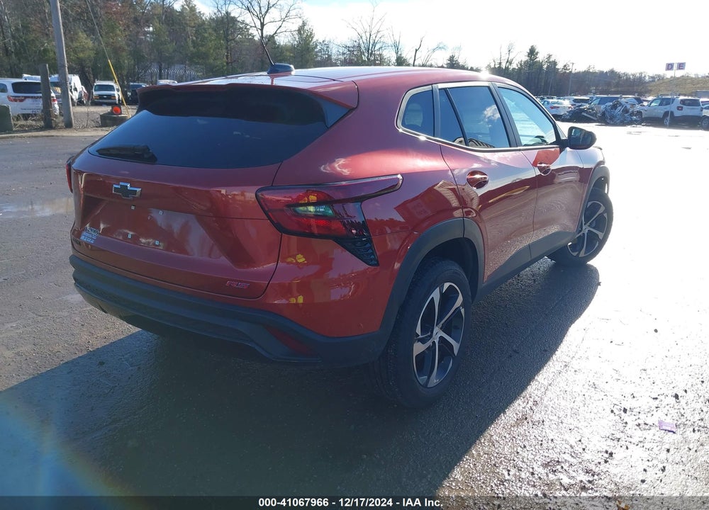 2024 CHEVROLET TRAX FWD 1RS VIN: KL77LGE26RC041203