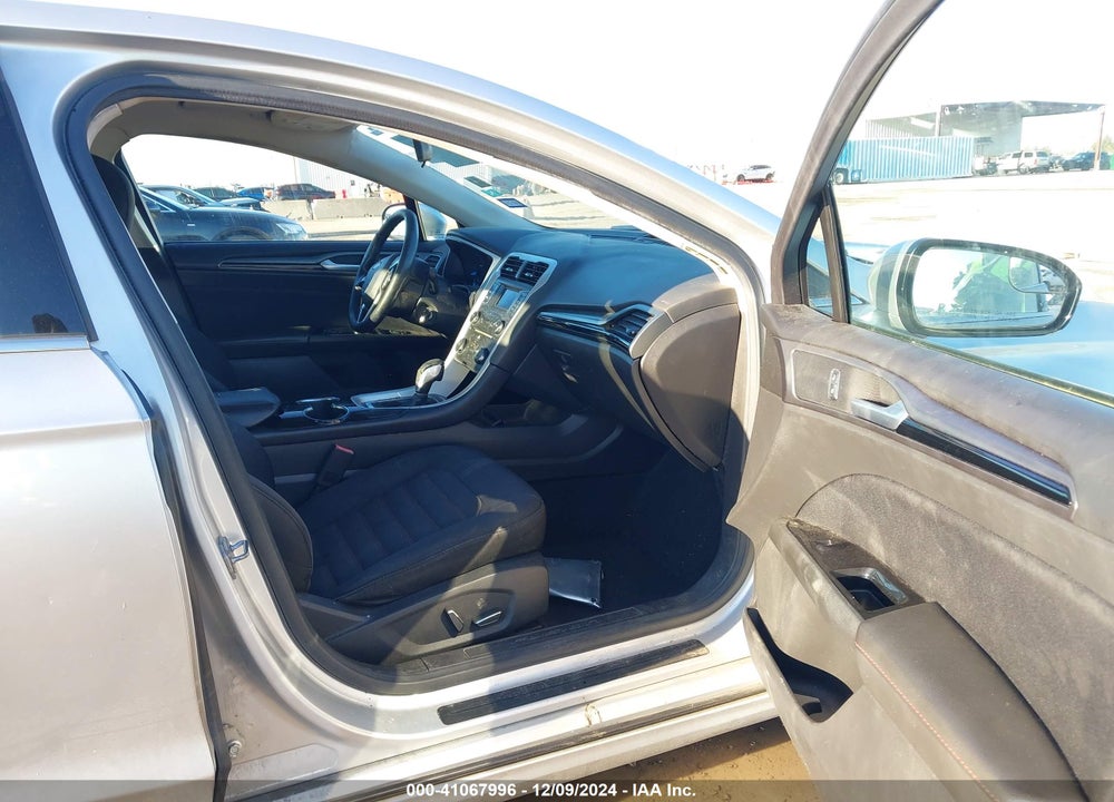 2015 FORD FUSION SE VIN: 3FA6P0H73FR163361