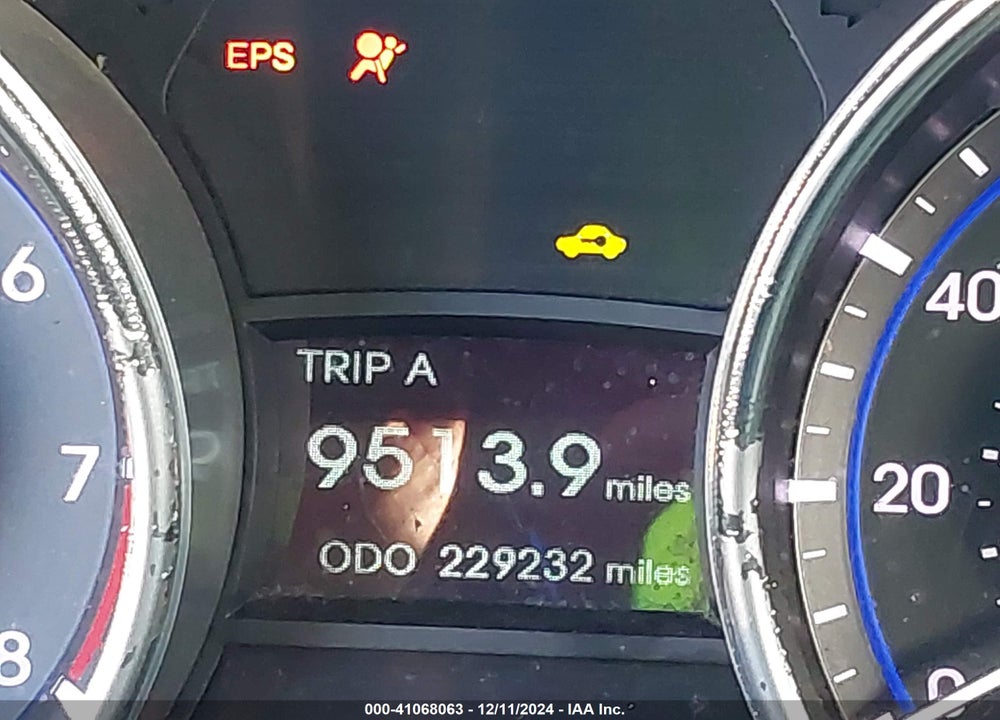 2011 HYUNDAI SONATA SE VIN: 5NPEC4ACXBH091913