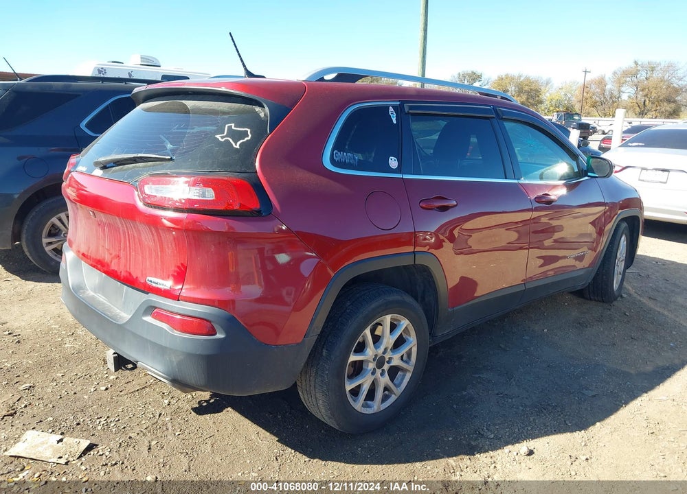 2015 JEEP CHEROKEE LATITUDE VIN: 1C4PJLCS8FW670637
