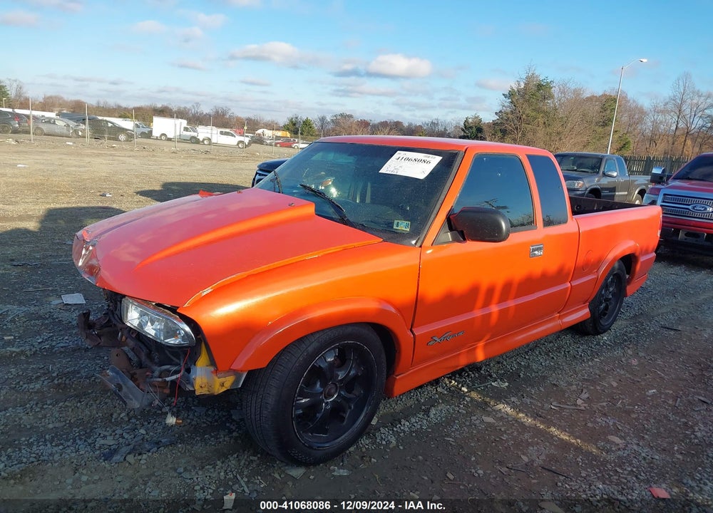 2002 CHEVROLET S-10 LS VIN: 1GCCS19W528262878