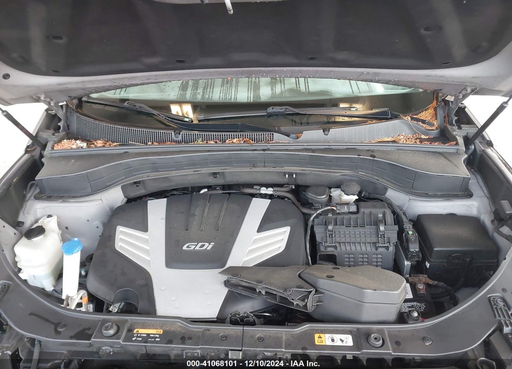 2014 KIA SORENTO LX V6 VIN: 5XYKTDA75EG462364