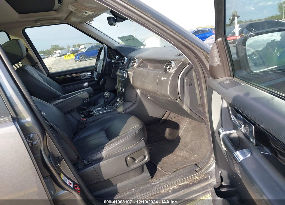 2013 LAND ROVER LR4 VIN: SALAK2D4XDA695037