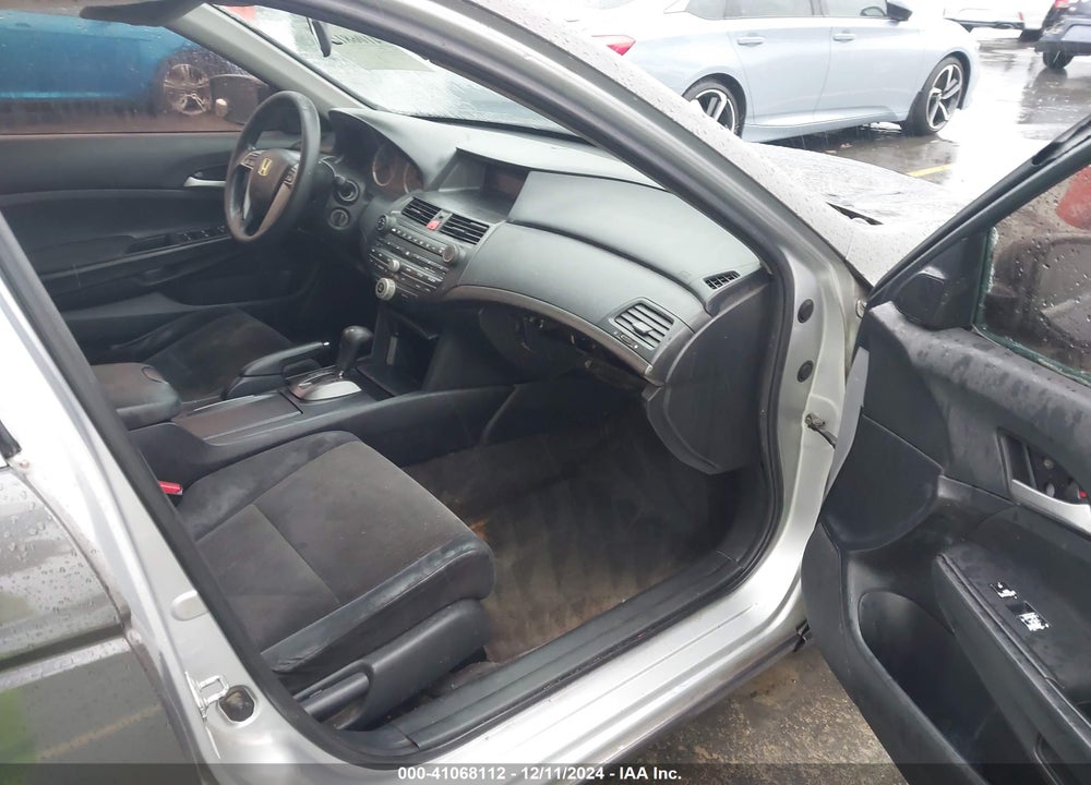 2008 HONDA ACCORD 2.4 LX-P VIN: 1HGCP26418A043087