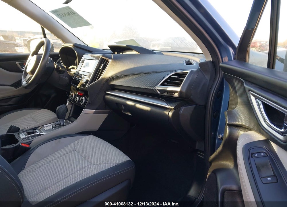 2021 SUBARU FORESTER PREMIUM VIN: JF2SKAJC8MH551304