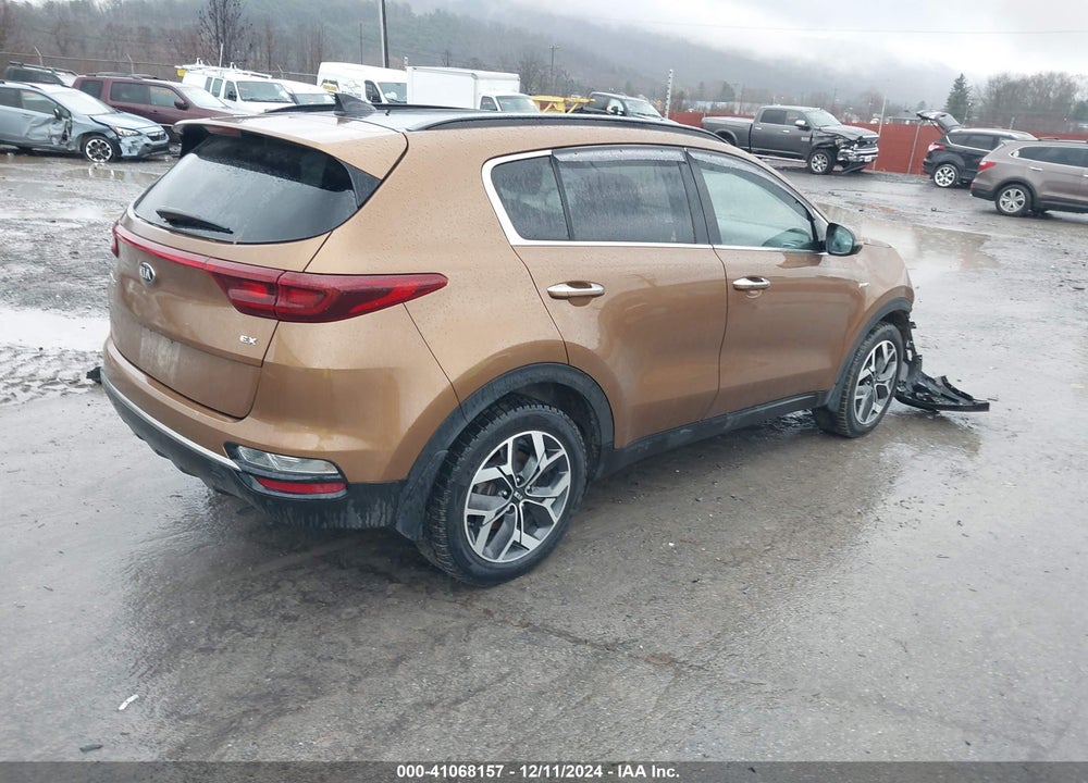 2020 KIA SPORTAGE EX VIN: KNDPNCAC4L7632618