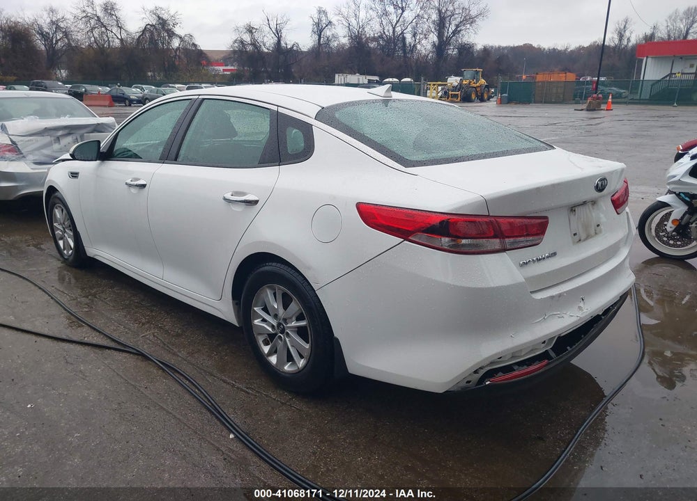 2017 KIA OPTIMA LX VIN: KNAGT4L39H5133645