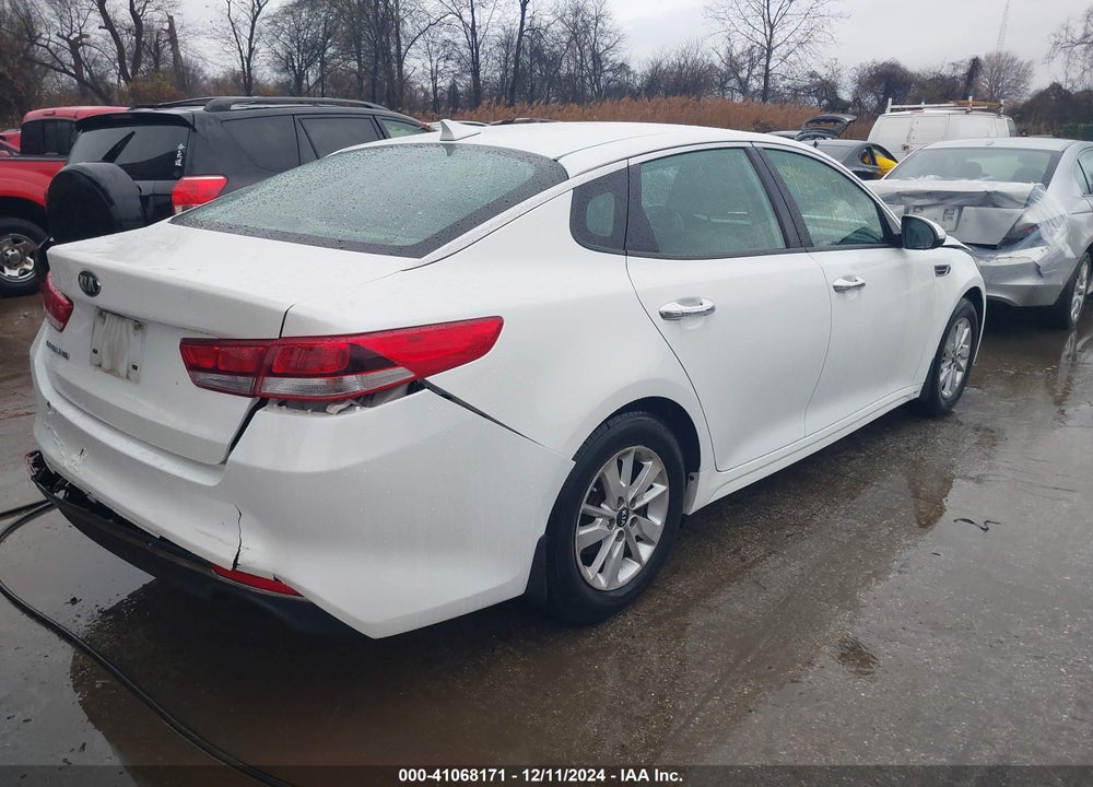 2017 KIA OPTIMA LX VIN: KNAGT4L39H5133645