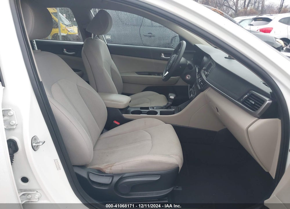 2017 KIA OPTIMA LX VIN: KNAGT4L39H5133645