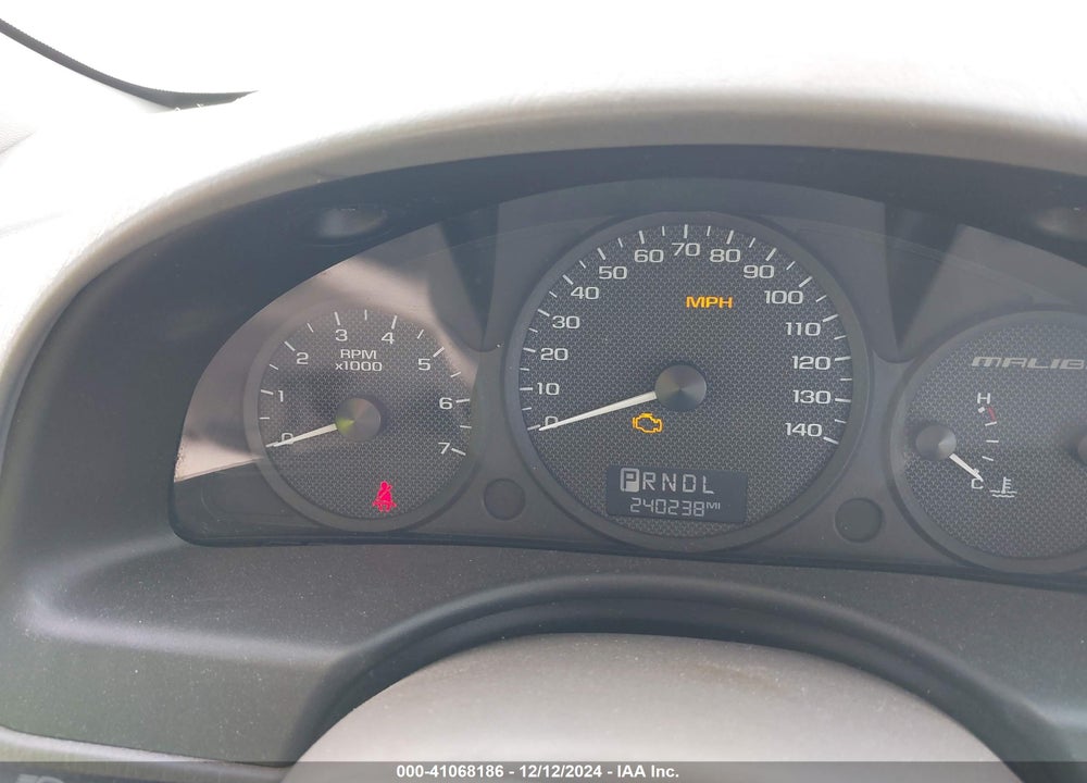2004 CHEVROLET MALIBU VIN: 1G1ZS52FX4F221715