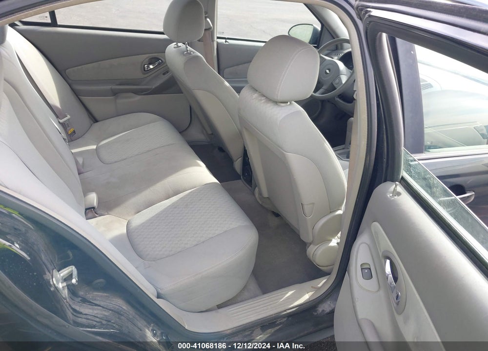 2004 CHEVROLET MALIBU VIN: 1G1ZS52FX4F221715