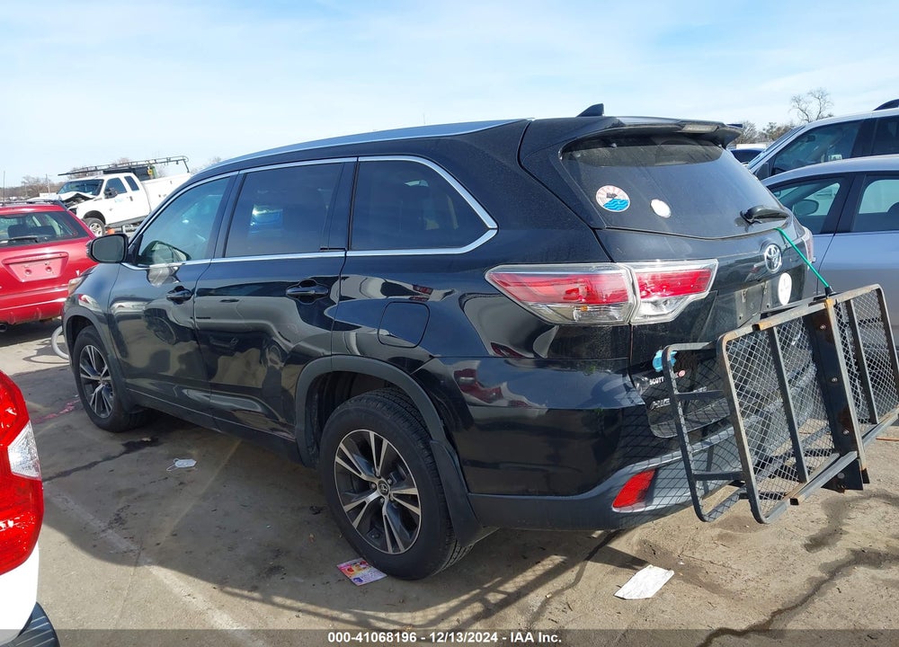2016 TOYOTA HIGHLANDER XLE V6 VIN: 5TDJKRFH0GS283670