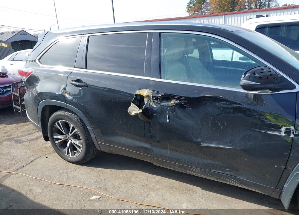 2016 TOYOTA HIGHLANDER XLE V6 VIN: 5TDJKRFH0GS283670