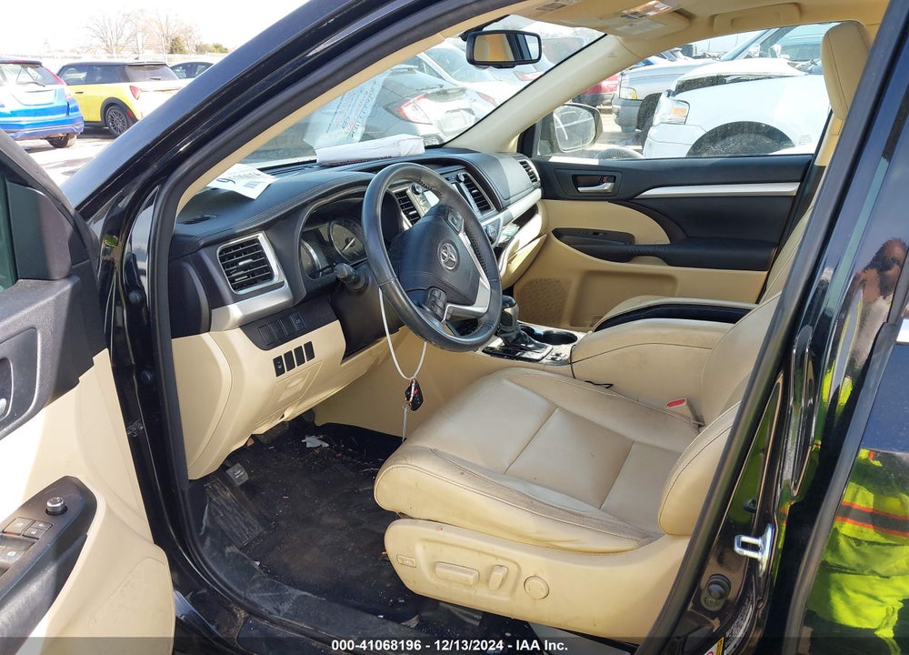 2016 TOYOTA HIGHLANDER XLE V6 VIN: 5TDJKRFH0GS283670