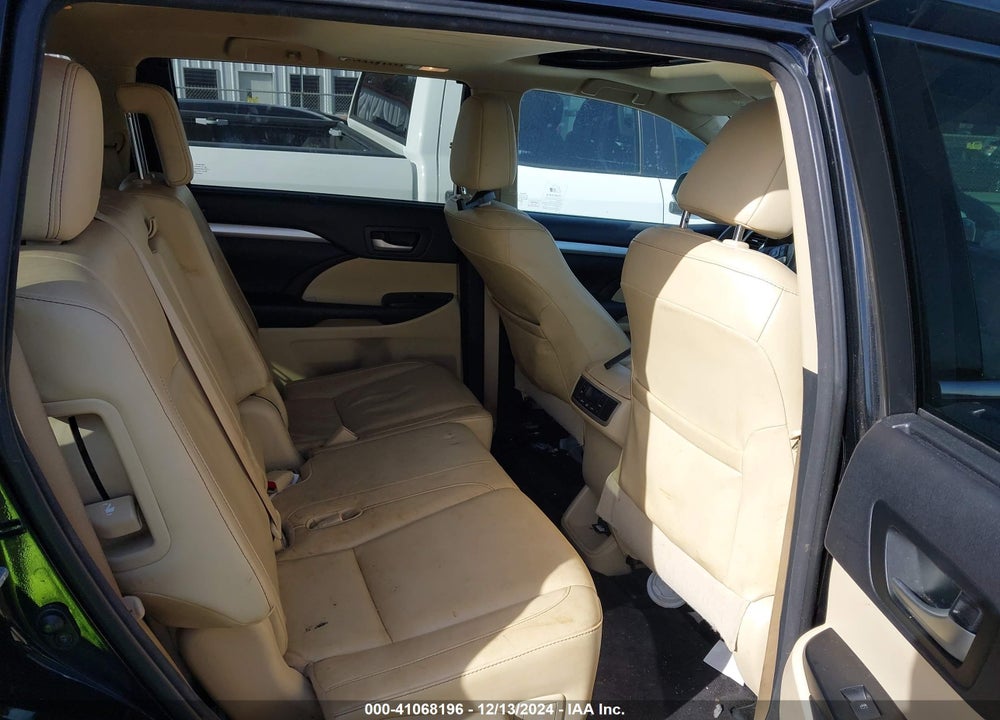 2016 TOYOTA HIGHLANDER XLE V6 VIN: 5TDJKRFH0GS283670