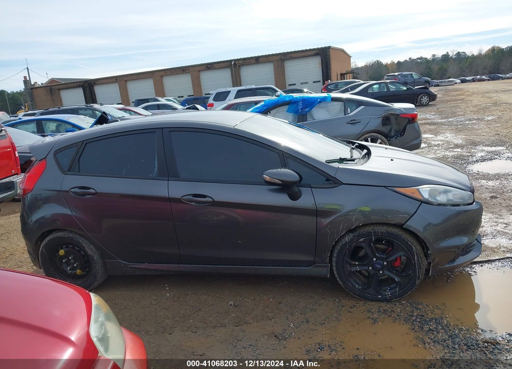 2018 FORD FIESTA VIN: 3FADP4GX2JM113427