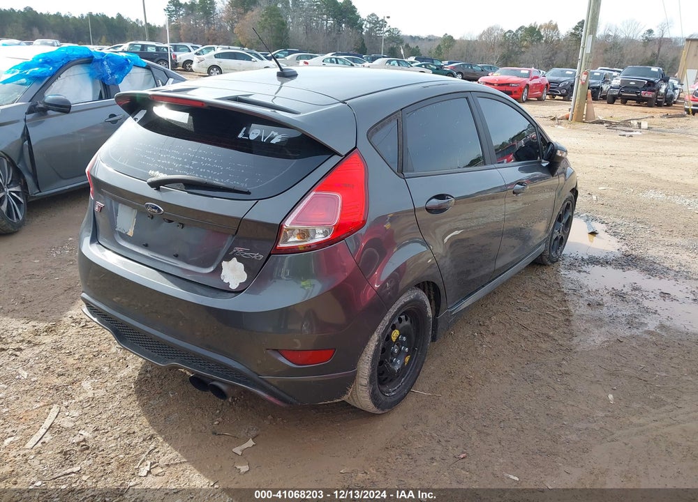 2018 FORD FIESTA VIN: 3FADP4GX2JM113427