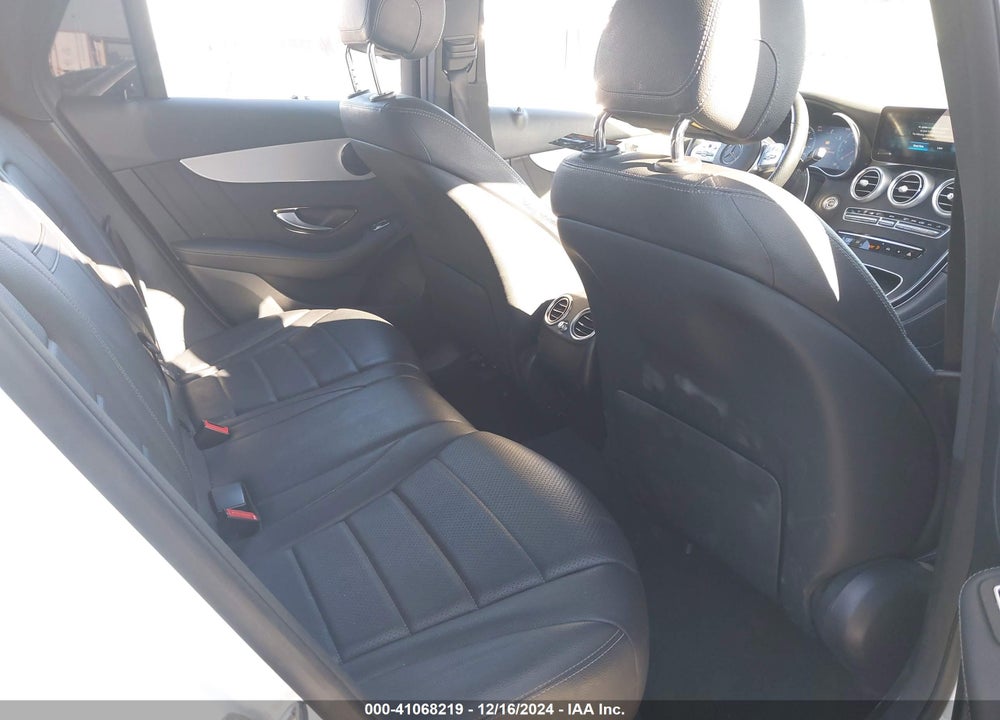 2021 MERCEDES-BENZ GLC 300 SUV VIN: W1N0G8DB5MV281915