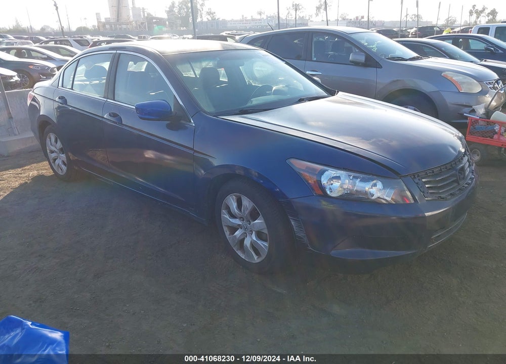 2008 HONDA ACCORD VIN: 1HGCP26828A051668