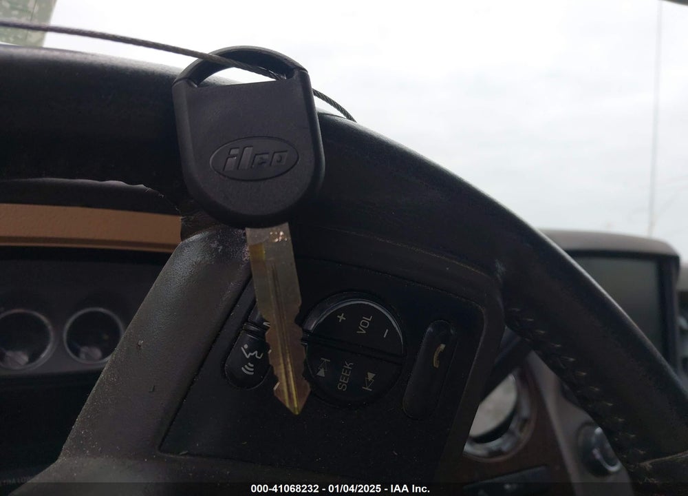 2015 FORD F-250 LARIAT VIN: 1FT7W2BT6FED53290