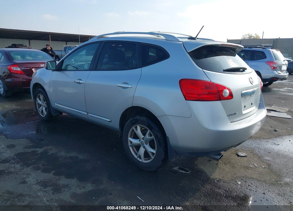 2011 NISSAN ROGUE SV VIN: JN8AS5MT3BW560132