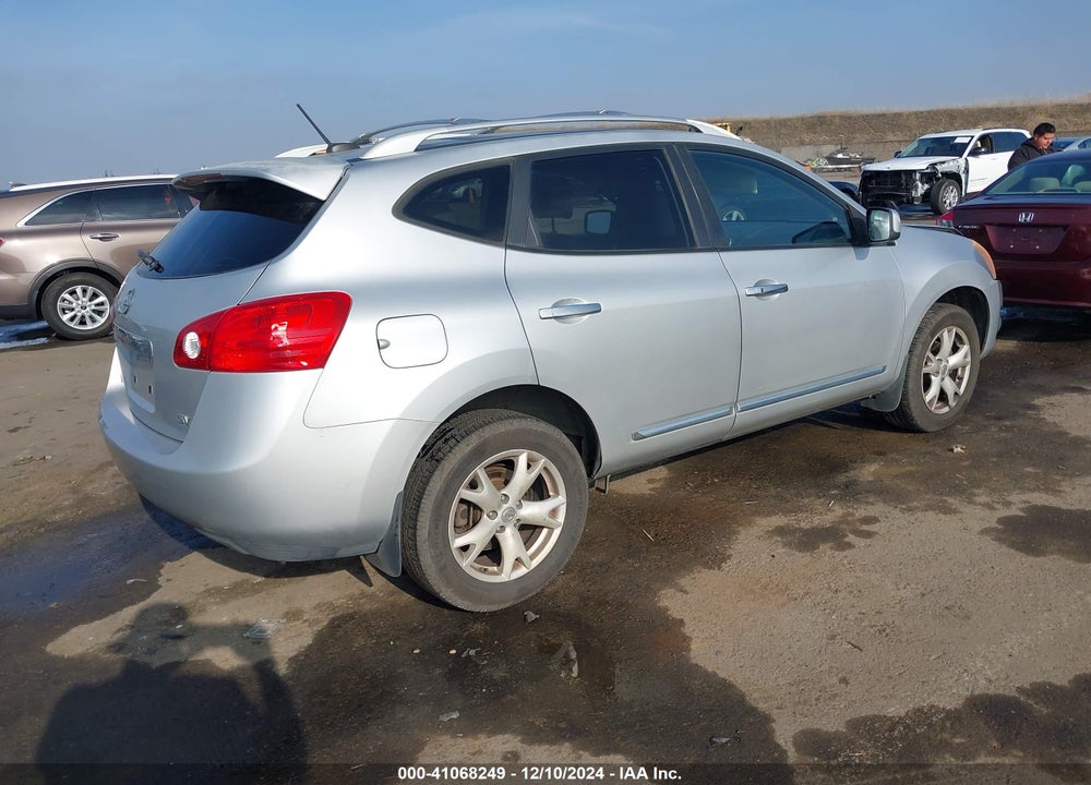 2011 NISSAN ROGUE SV VIN: JN8AS5MT3BW560132