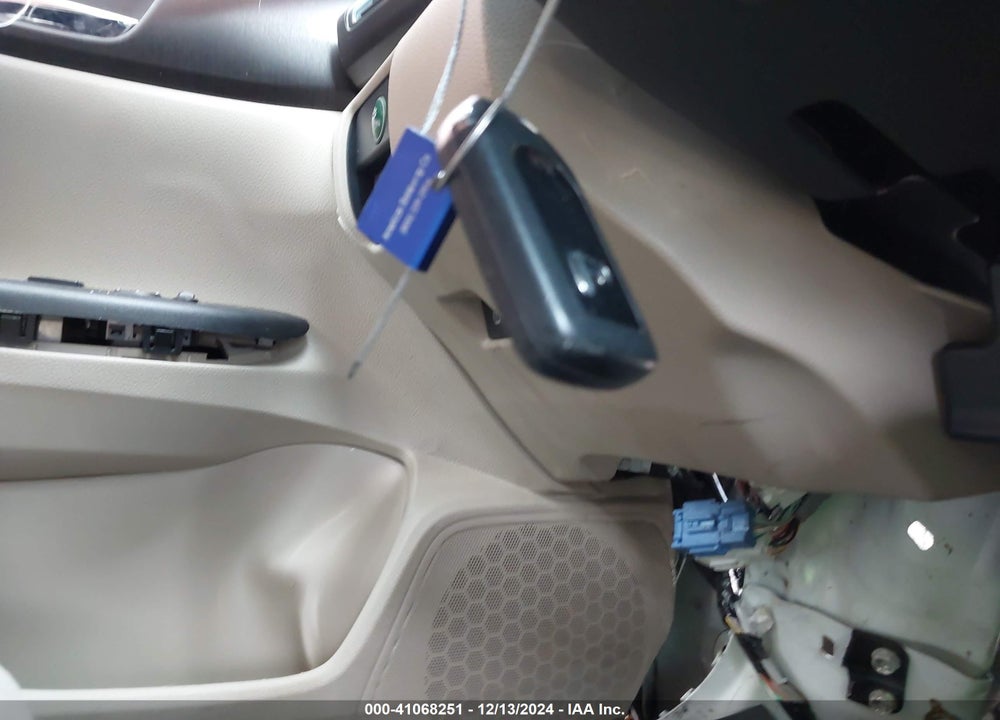 2015 HONDA ACCORD VIN: 1HGCR2F72FA210414
