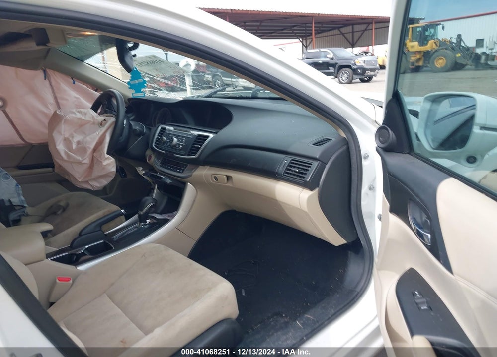 2015 HONDA ACCORD VIN: 1HGCR2F72FA210414