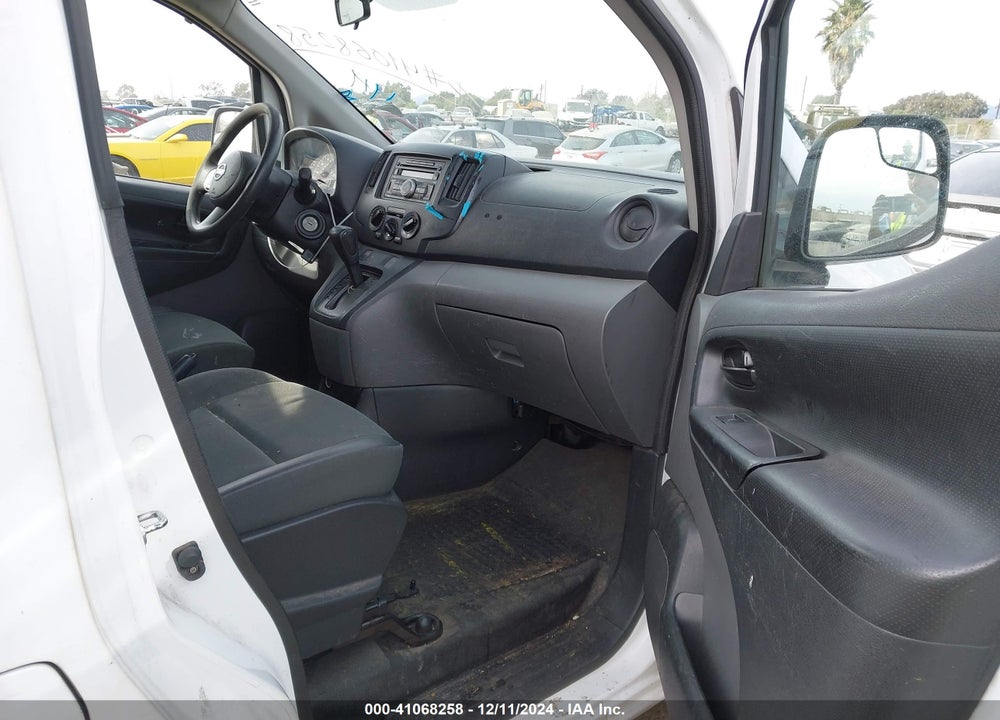 2015 NISSAN NV200 VIN: 3N6CM0KN3FK716948