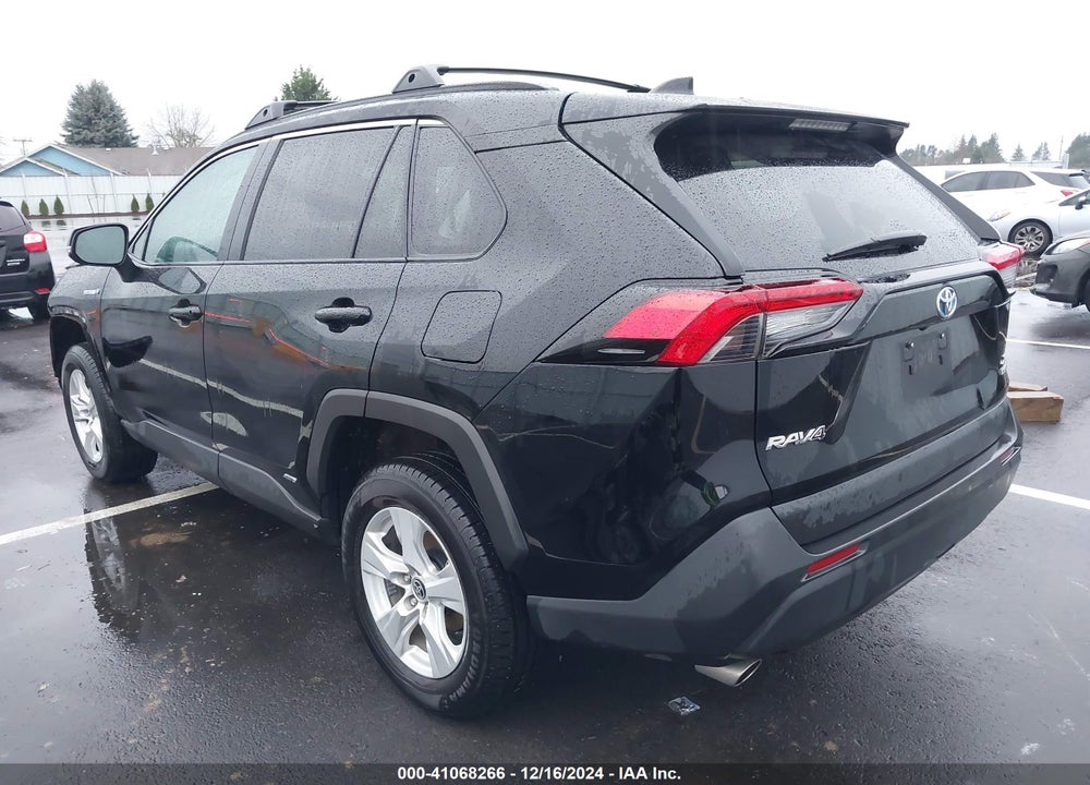 2021 TOYOTA RAV4 HYBRID XLE VIN: 2T3R6RFV3MW015039