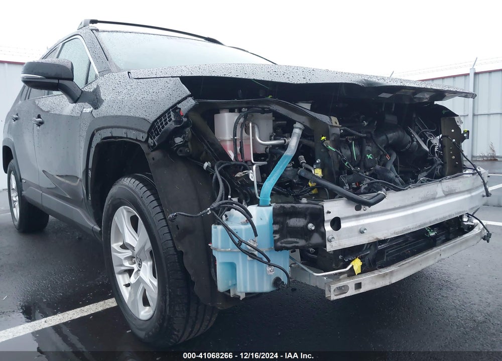 2021 TOYOTA RAV4 HYBRID XLE VIN: 2T3R6RFV3MW015039