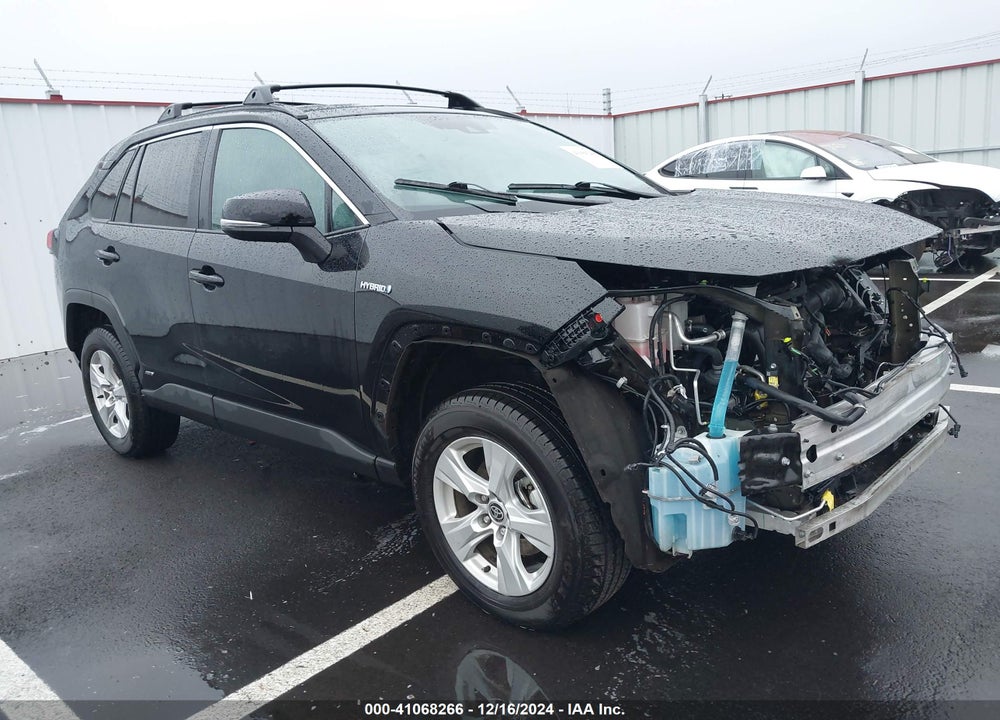 2021 TOYOTA RAV4 HYBRID XLE VIN: 2T3R6RFV3MW015039