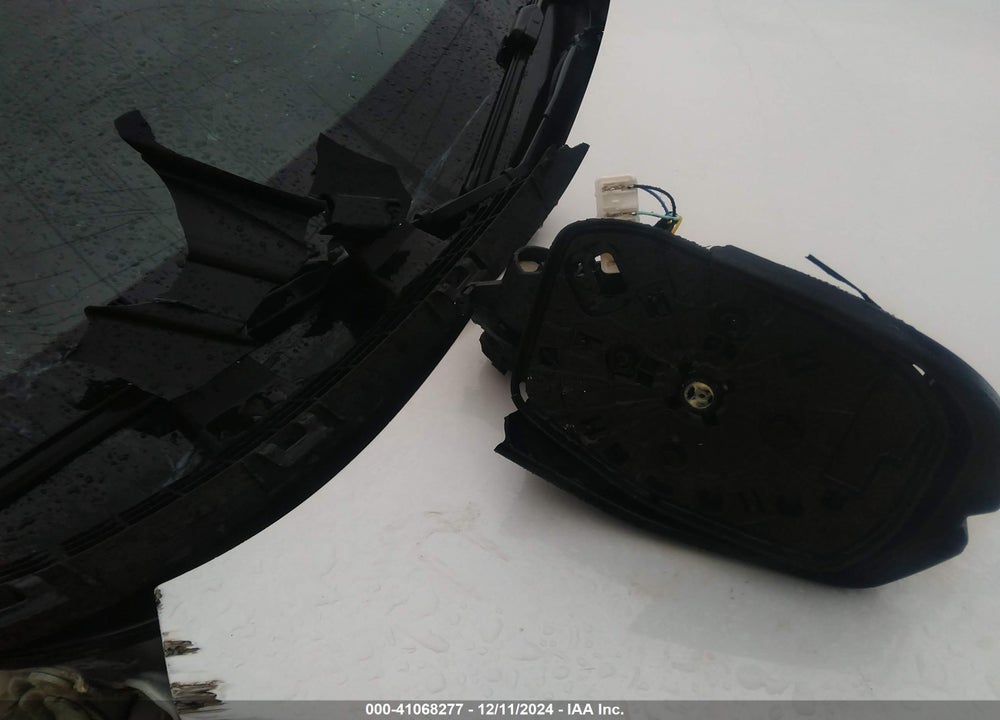 2023 HONDA HR-V 2WD LX VIN: 3CZRZ1H38PM738499