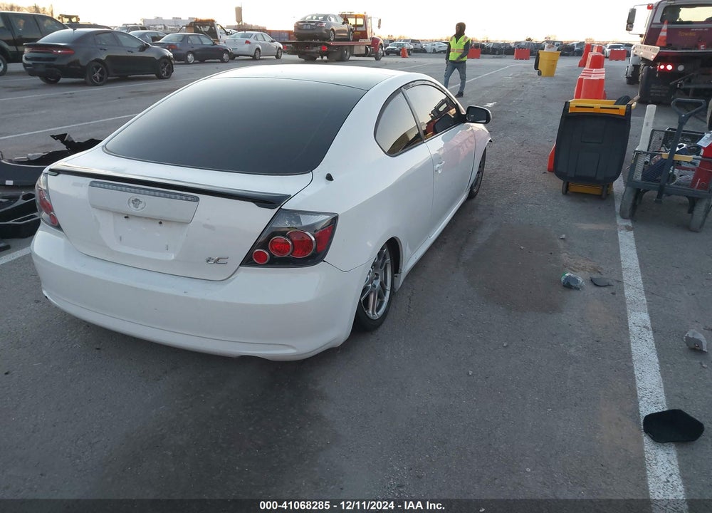 2007 SCION TC VIN: JTKDE177270185411