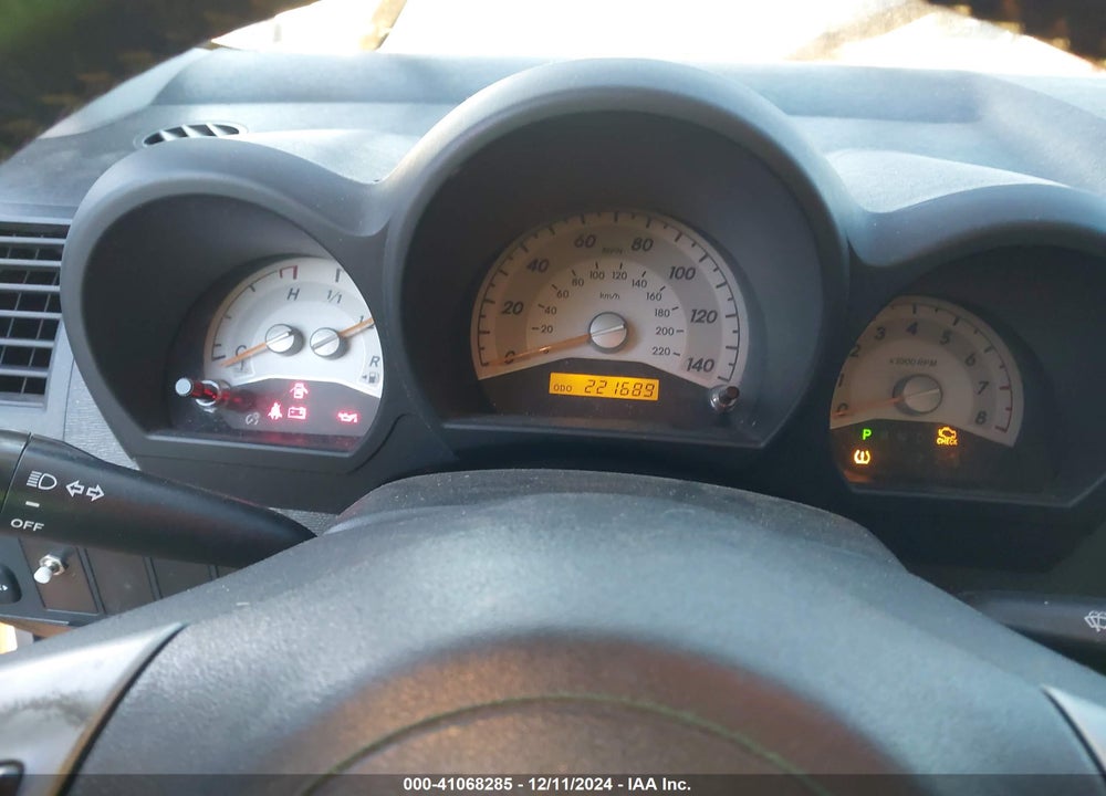 2007 SCION TC VIN: JTKDE177270185411
