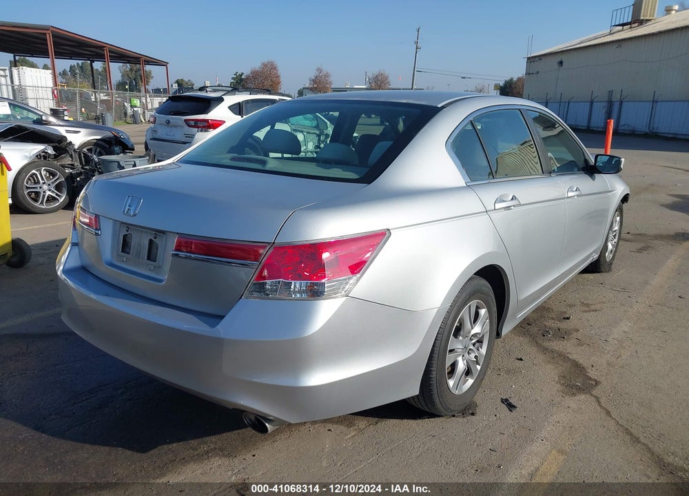 2011 HONDA ACCORD 2.4 LX-P VIN: 1HGCP2F49BA099611