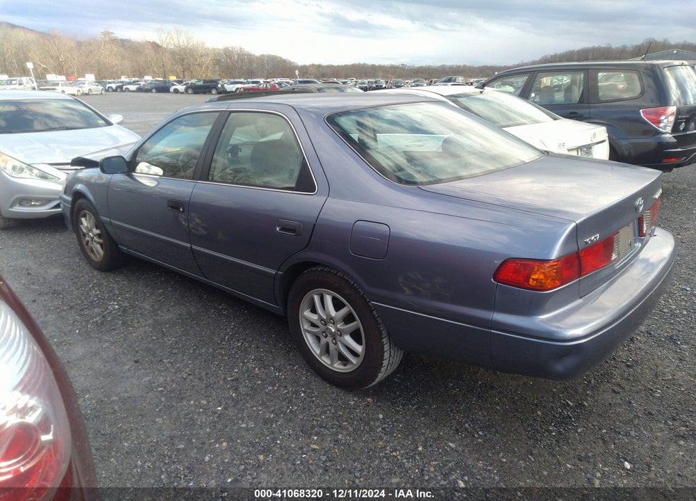 2000 TOYOTA CAMRY XLE V6 VIN: 4T1BF28K6YU104713