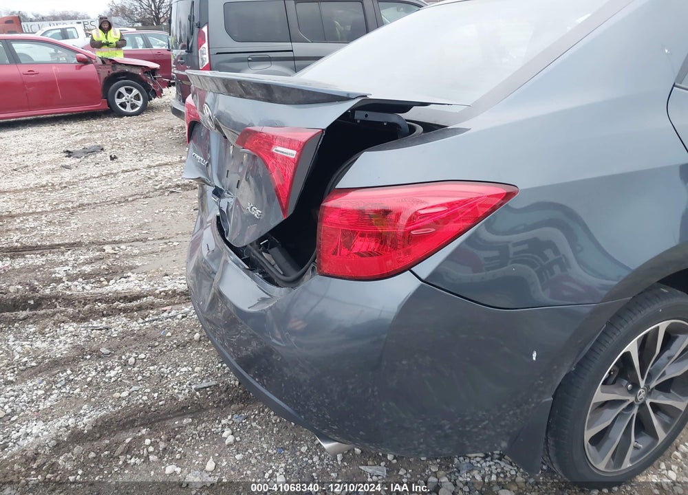 2017 TOYOTA COROLLA XSE VIN: 2T1BURHE1HC944764