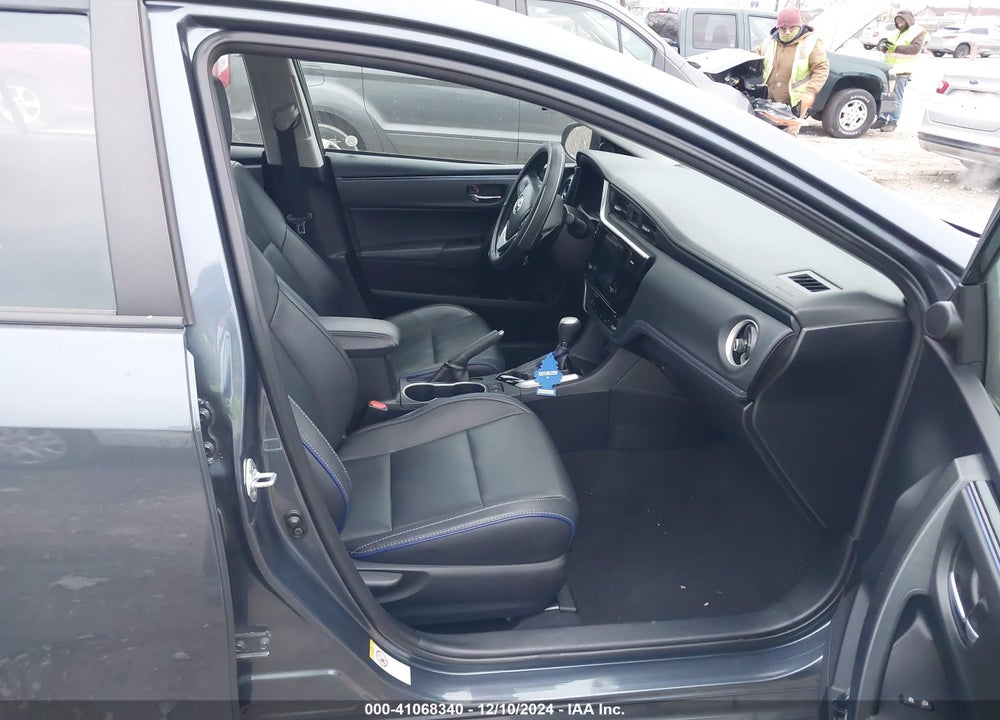 2017 TOYOTA COROLLA XSE VIN: 2T1BURHE1HC944764