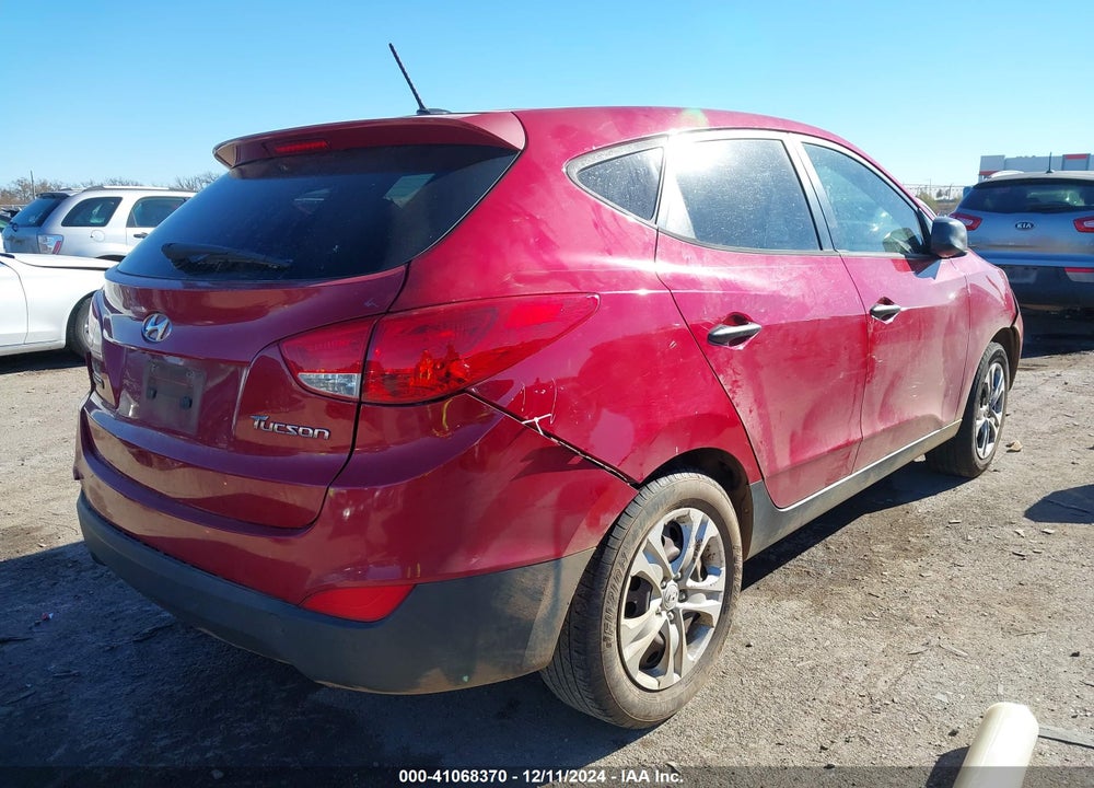 2012 HYUNDAI TUCSON GL VIN: KM8JT3AB1CU393223
