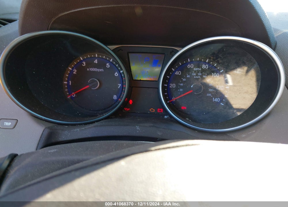 2012 HYUNDAI TUCSON GL VIN: KM8JT3AB1CU393223