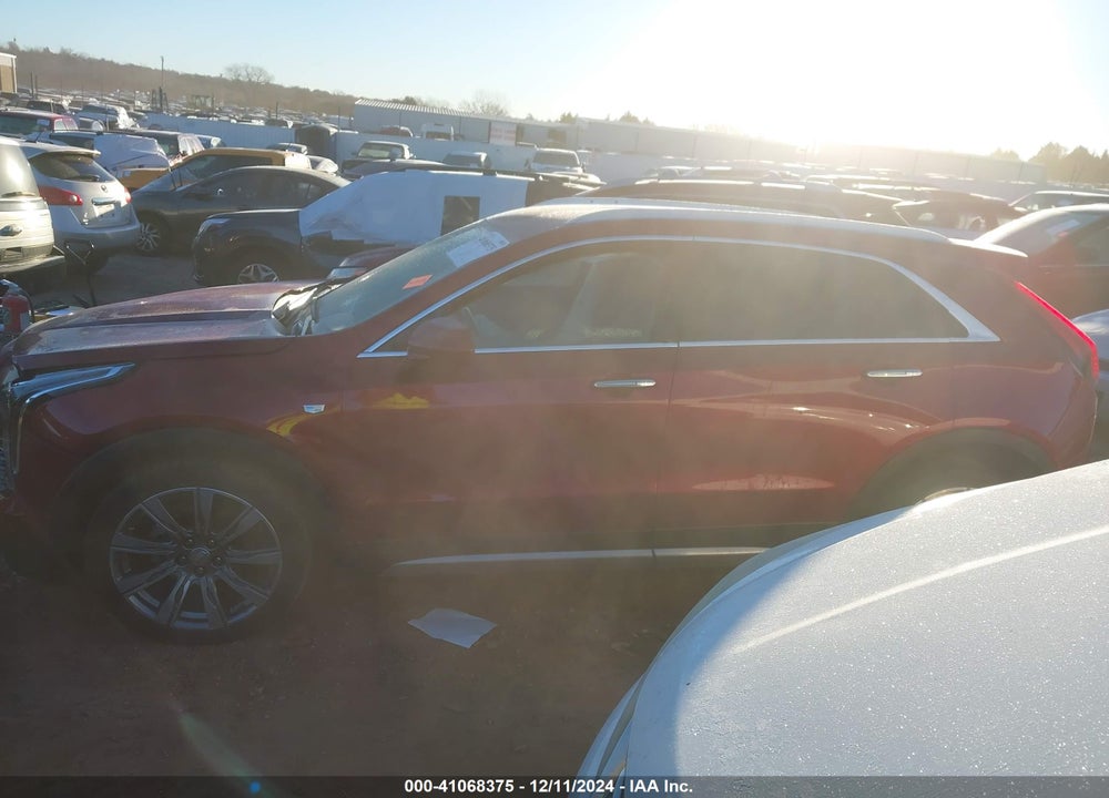 2019 CADILLAC XT4 PREMIUM LUXURY VIN: 1GYFZCR42KF187405
