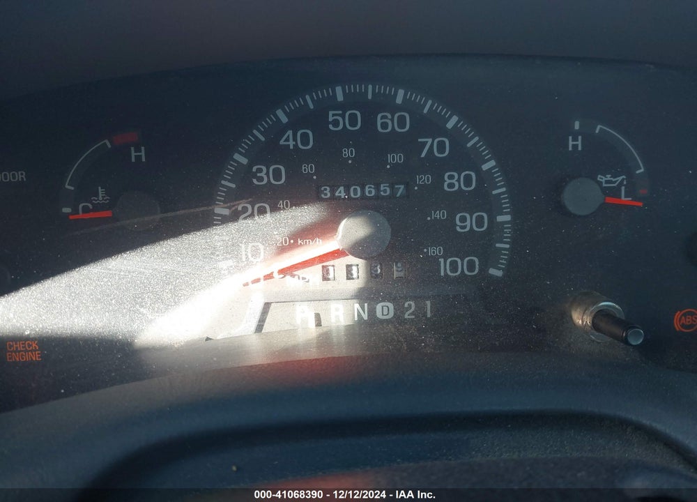 1998 FORD F-150 STANDARD/XL/XLT VIN: 1FTZF1728WNB76857